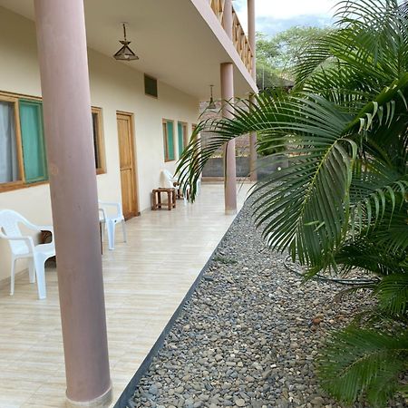 Casamar Hotel Mancora Exterior photo