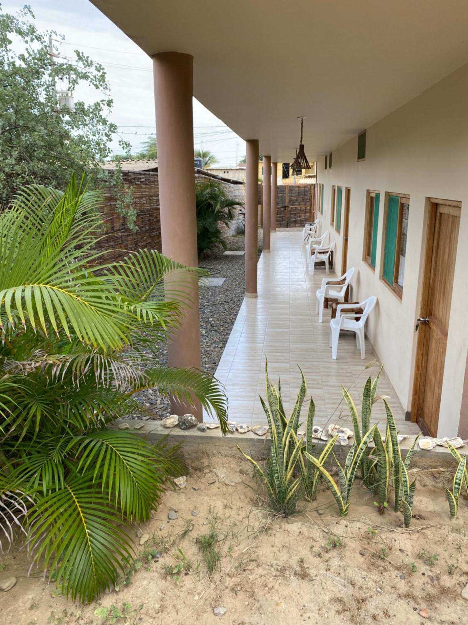 Casamar Hotel Mancora Exterior photo